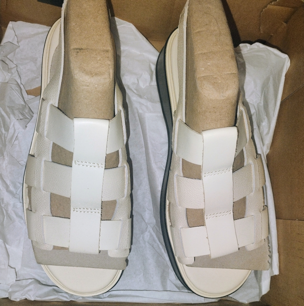 Sorel Women's Sandals in White and Cream